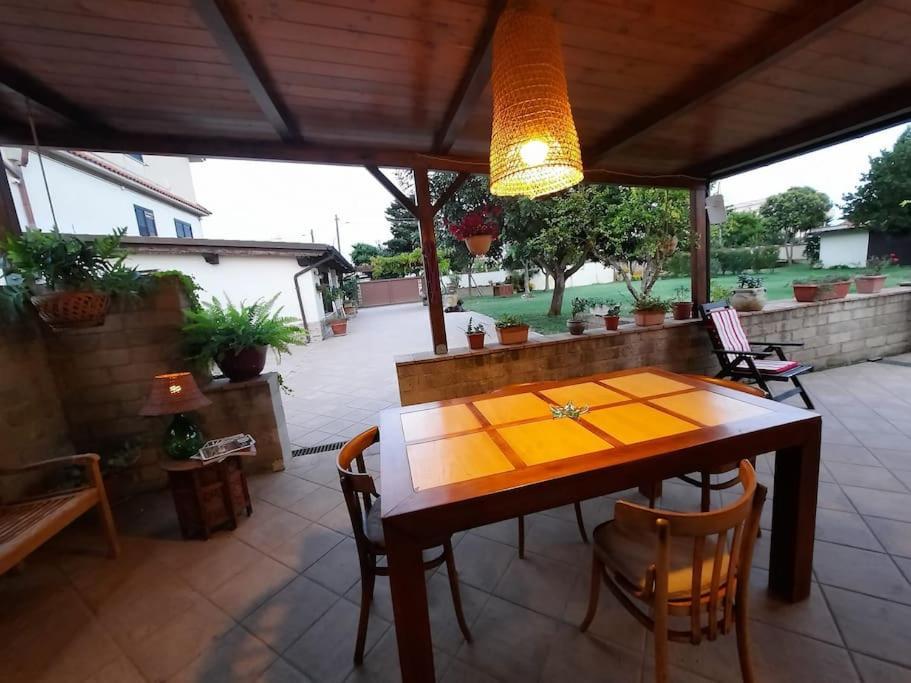 Casa Dantemini Casa Fiera Di Piana Del Solerm Fiumicino Apartamento Roma